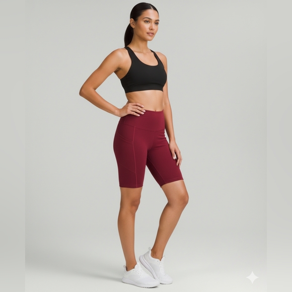 Pants - Women's NWOT Burgundy Red High Waisted Biker Shorts w/ Pockets Size Small